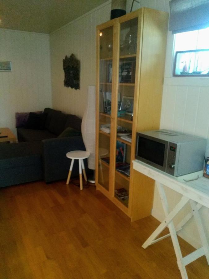 סבולבאר Modern Apartment מראה חיצוני תמונה